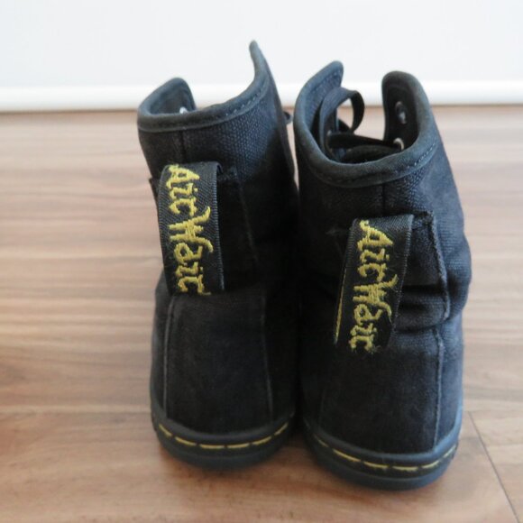 Black High-Top Women's Shoes - Picture 9 of 12